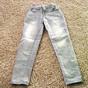 CALVIN KLEIN Girls Ultimate Skinny Jeans. Size 6